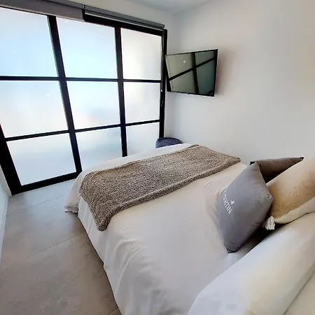 Vue Alicante: Exclusif Avec Piscine Apartment
